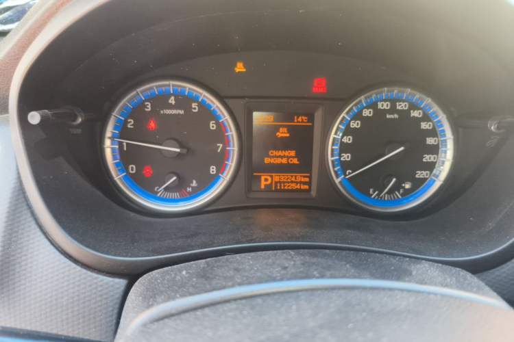 Used Suzuki S-Cross 2014 1.6L CVT Two-Wheel Drive Entry Model Instrument Cluster