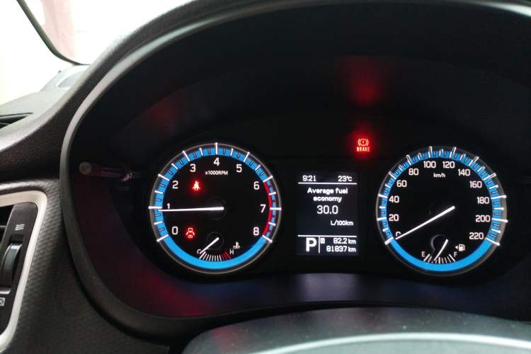 Used Suzuki S-Cross 2014 1.6L CVT Two-Wheel Drive Entry Model Instrument Cluster