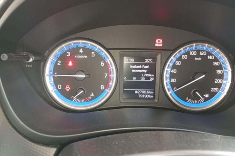 Used Suzuki S-Cross 2014 1.6L Manual Two-Wheel Drive Entry Model Instrument Cluster
