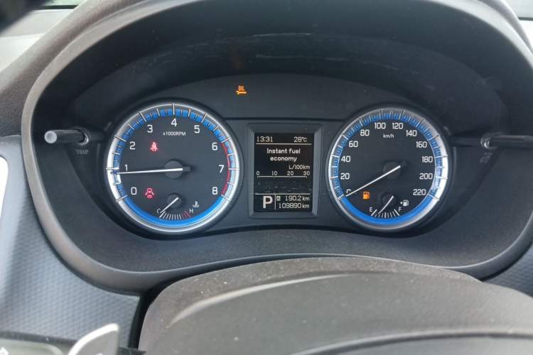 Used Suzuki S-Cross 2014 1.6L CVT Two-Wheel Drive Elite Version Instrument Cluster