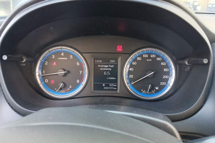 Used Suzuki S-Cross 2014 1.6L Manual Two-Wheel Drive Entry Model Instrument Cluster