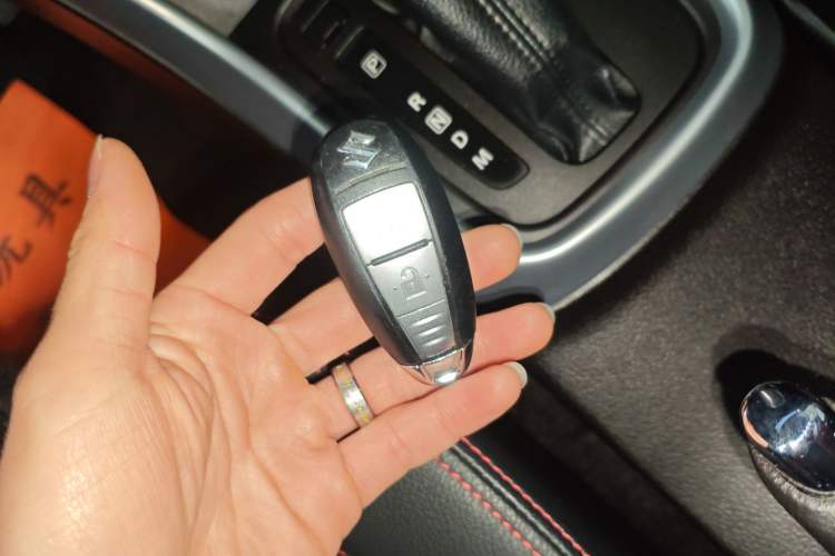 Used Suzuki S-Cross 2014 1.6L CVT Two-Wheel Drive Elite Version Interior 1