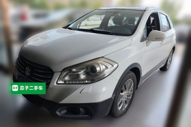 Ojetý Suzuki S-Cross 2014 1.6L CVT Two-Wheel Drive Elite Version