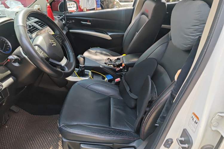 Used Suzuki S-Cross 2014 1.6L CVT Two-Wheel Drive Elite Version Left Front Seat