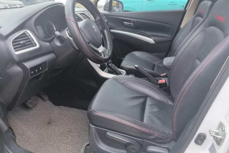 Used Suzuki S-Cross 2014 1.6L CVT Four-Wheel Drive Luxury Version Left Front Seat