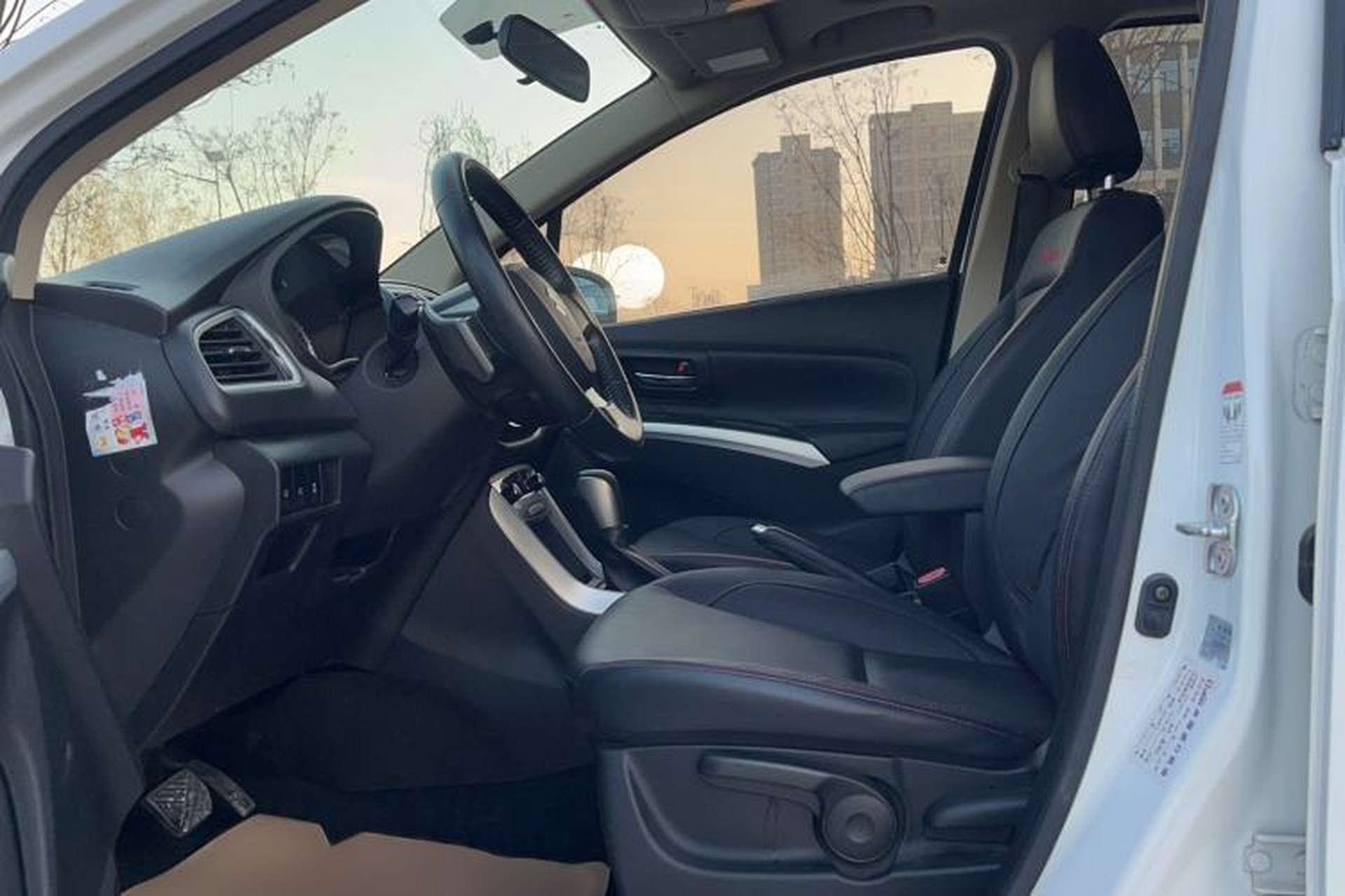 Used Suzuki S-Cross 2014 1.6L CVT Two-Wheel Drive Elite Version Left Front Seat