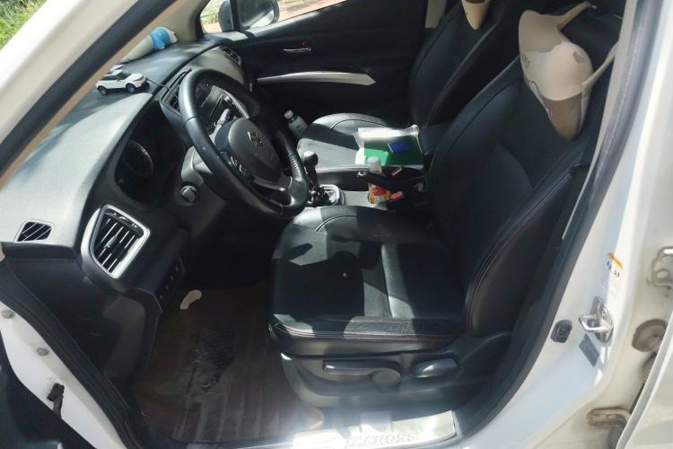 Used Suzuki S-Cross 2014 1.6L Manual Two-Wheel Drive Elite Model Left Front Seat