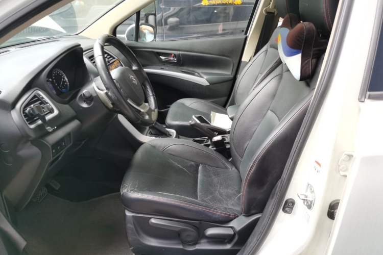 Used Suzuki S-Cross 2014 1.6L CVT Two-Wheel Drive Elite Version Left Front Seat