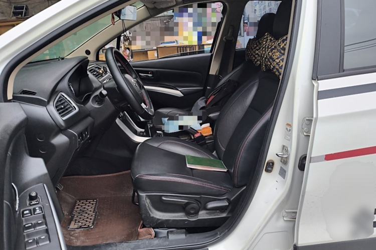 Used Suzuki S-Cross 2014 1.6L Manual Two-Wheel Drive Elite Model Left Front Seat