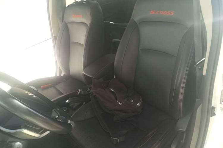 Used Suzuki S-Cross 2014 1.6L CVT Four-Wheel Drive Luxury Version Left Front Seat