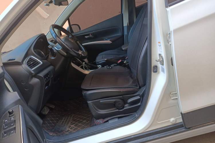 Used Suzuki S-Cross 2014 1.6L CVT Four-Wheel Drive Luxury Version Left Front Seat