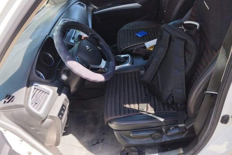 Used Suzuki S-Cross 2014 1.6L CVT Two-Wheel Drive Elite Version Left Front Seat