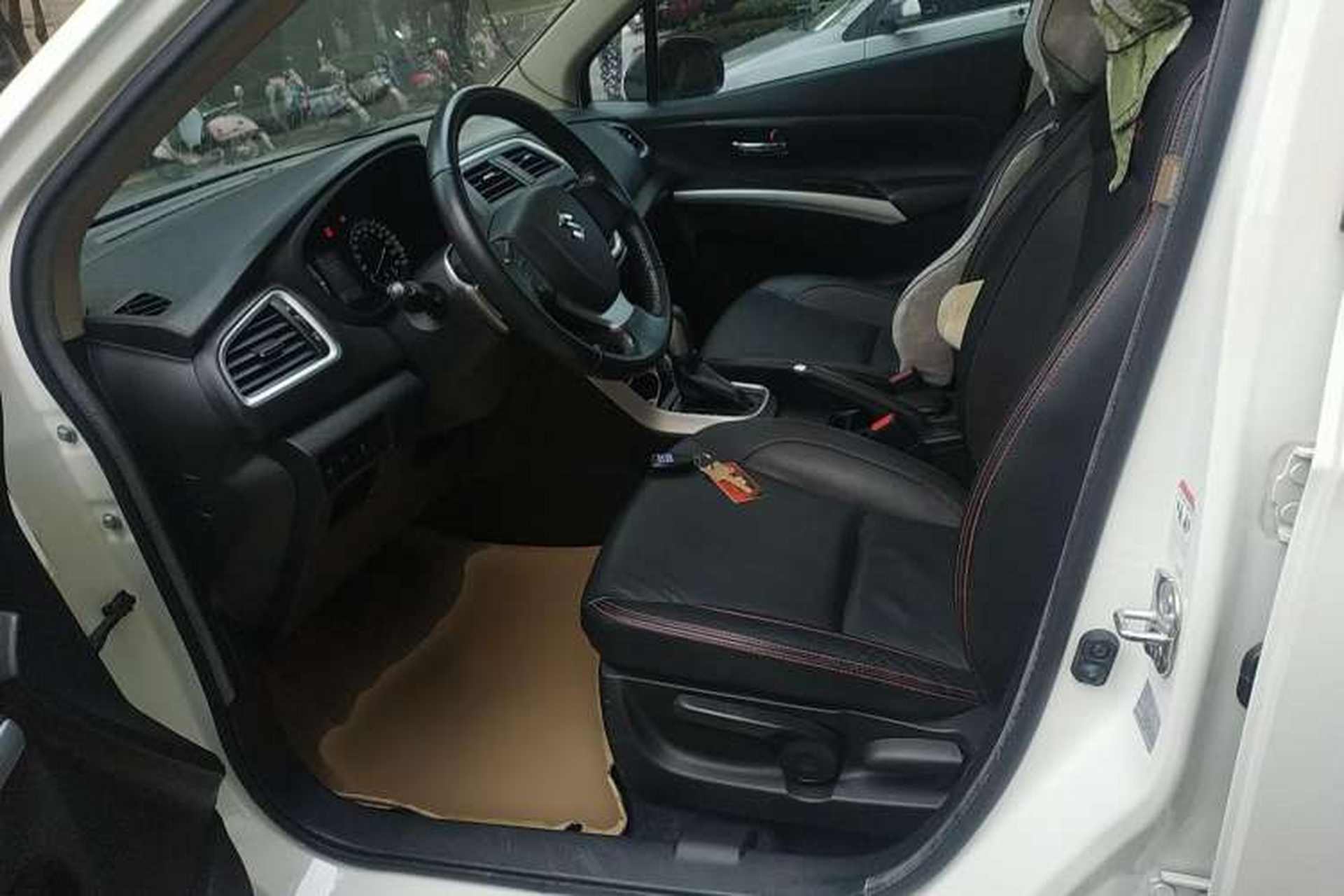 Used Suzuki S-Cross 2014 1.6L CVT Two-Wheel Drive Elite Version Left Front Seat