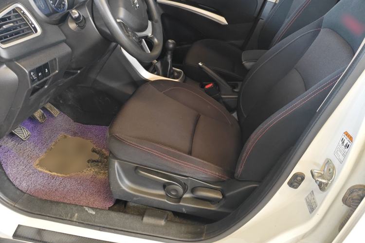 Used Suzuki S-Cross 2014 1.6L Manual Two-Wheel Drive Entry Model Left Front Seat