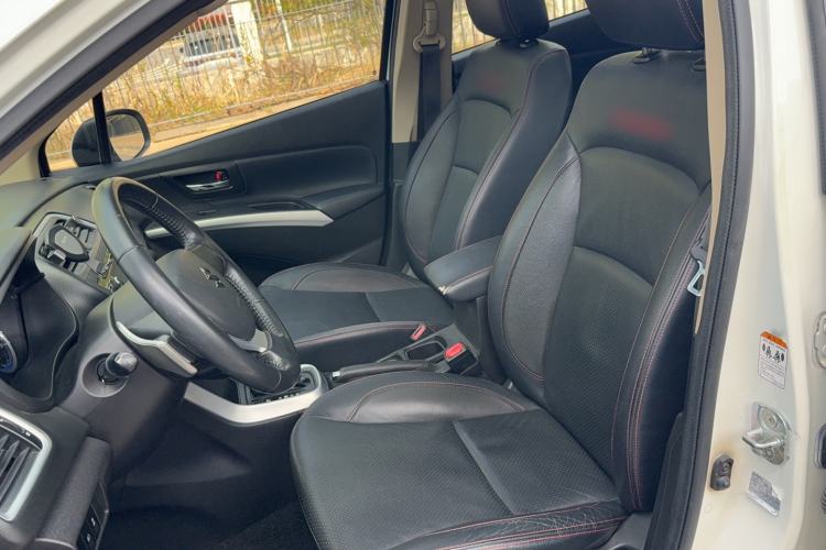 Used Suzuki S-Cross 2014 1.6L CVT Two-Wheel Drive Elite Version Left Front Seat