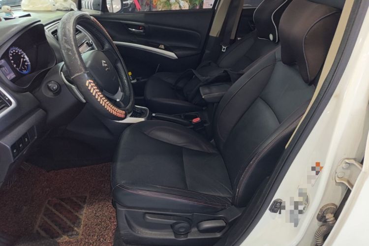 Used Suzuki S-Cross 2014 1.6L CVT Two-Wheel Drive Elite Version Left Front Seat