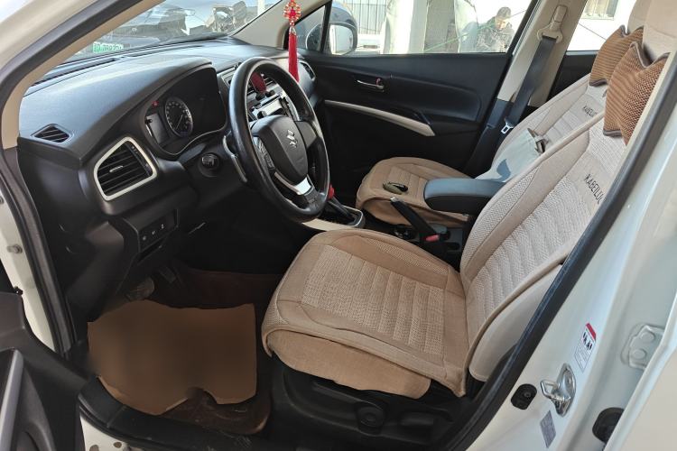 Used Suzuki S-Cross 2014 1.6L CVT Two-Wheel Drive Elite Version Left Front Seat