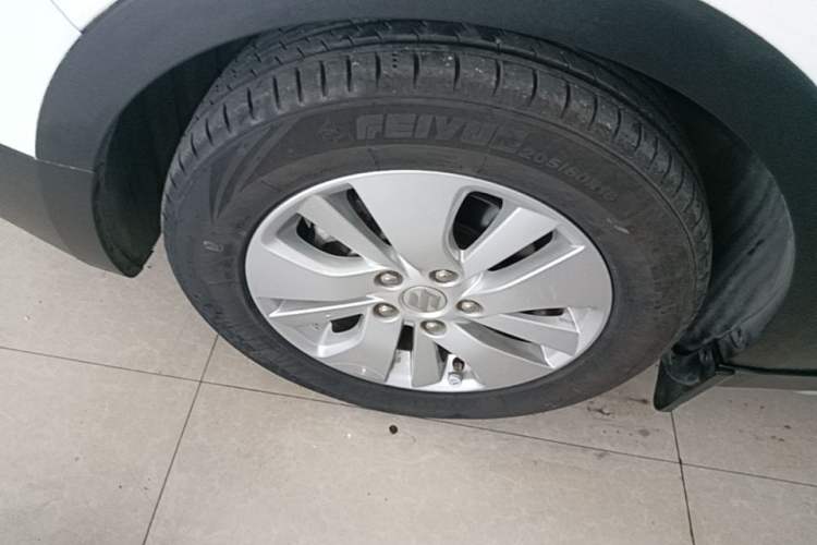 Used Suzuki S-Cross 2014 1.6L CVT Two-Wheel Drive Elite Version Left Front Wheel Hub