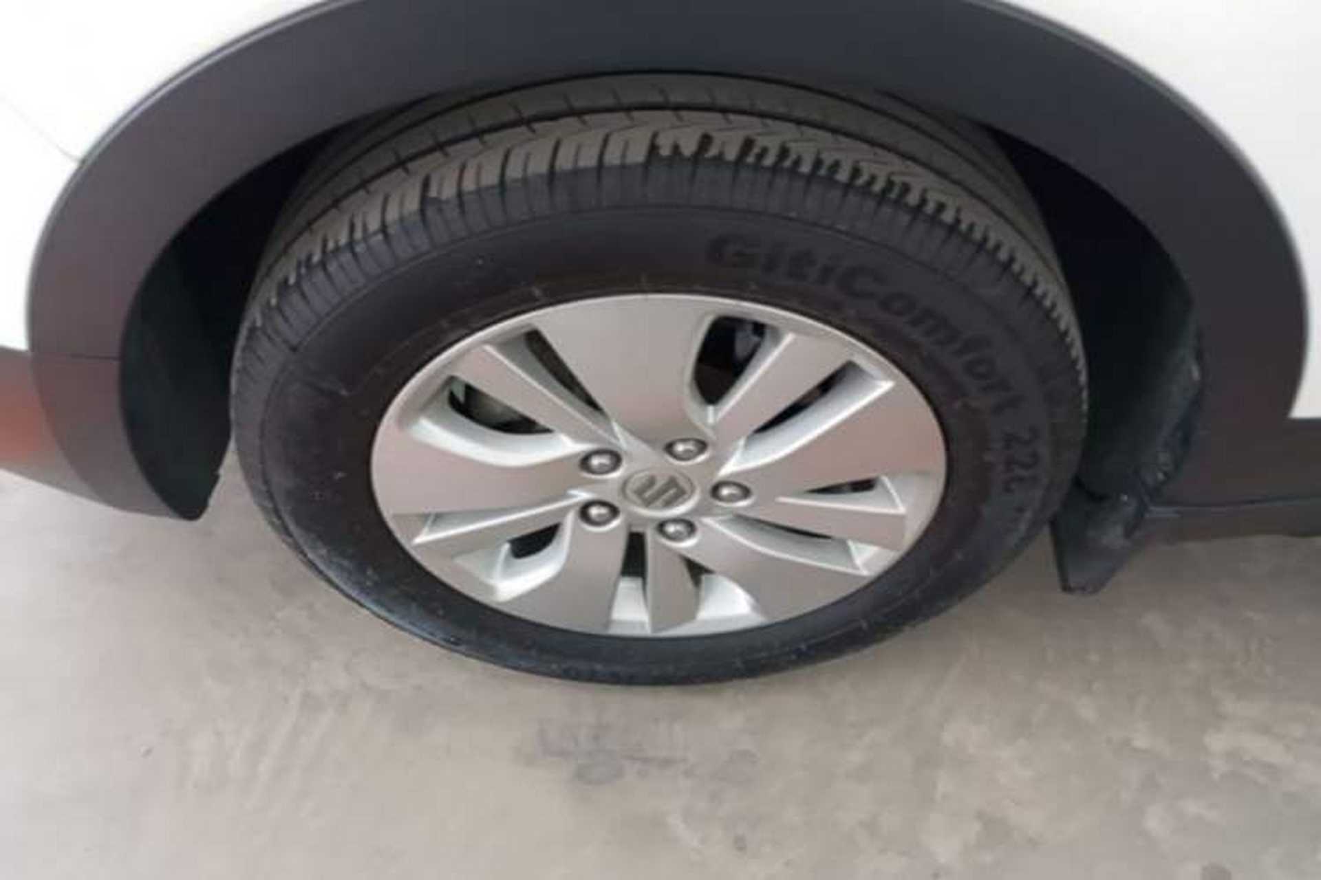 Used Suzuki S-Cross 2014 1.6L Manual Two-Wheel Drive Entry Model Left Front Wheel Hub
