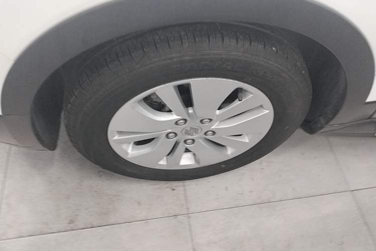 Used Suzuki S-Cross 2014 1.6L CVT Two-Wheel Drive Elite Version Left Front Wheel Hub