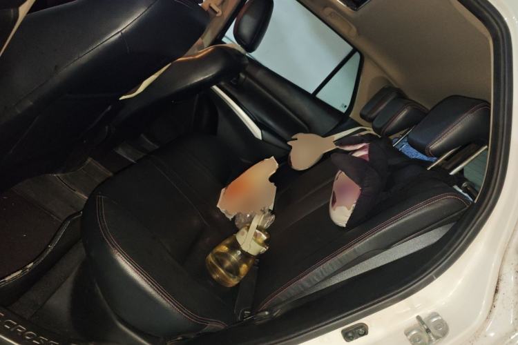 Used Suzuki S-Cross 2014 1.6L CVT Two-Wheel Drive Elite Version Left Rear Seat