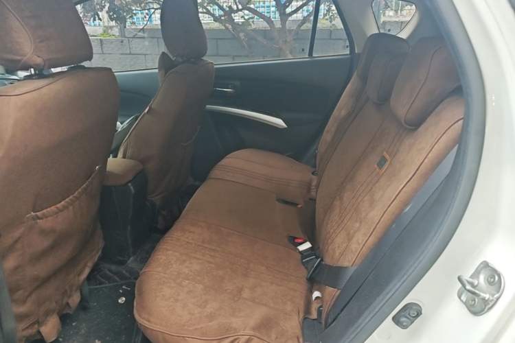 Used Suzuki S-Cross 2014 1.6L CVT Two-Wheel Drive Entry Model Left Rear Seat