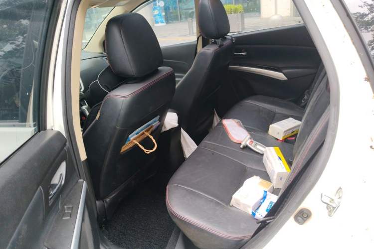 Used Suzuki S-Cross 2014 1.6L CVT Two-Wheel Drive Elite Version Left Rear Seat