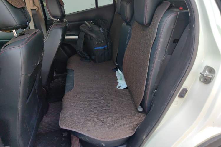 Used Suzuki S-Cross 2014 1.6L CVT Four-Wheel Drive Luxury Version Left Rear Seat