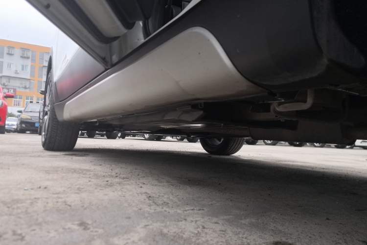 Used Suzuki S-Cross 2014 1.6L CVT Four-Wheel Drive Luxury Version Left Side Sill