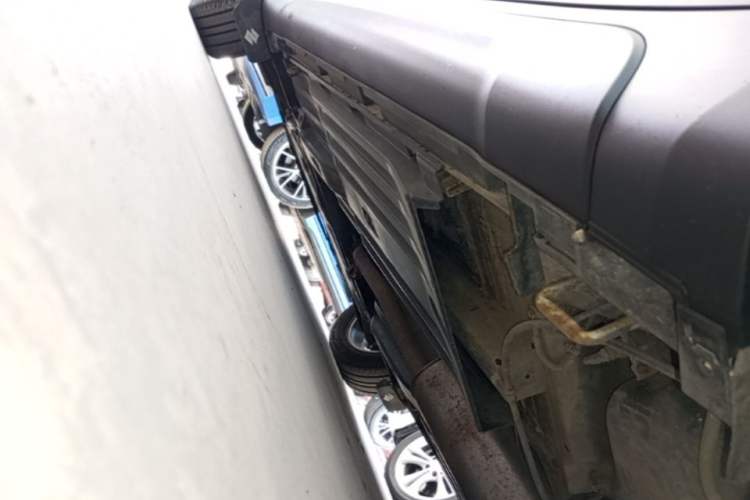 Used Suzuki S-Cross 2014 1.6L Manual Two-Wheel Drive Entry Model Left Side Sill