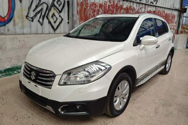 Used Suzuki S-Cross 2014 1.6L CVT Two-Wheel Drive Elite Version