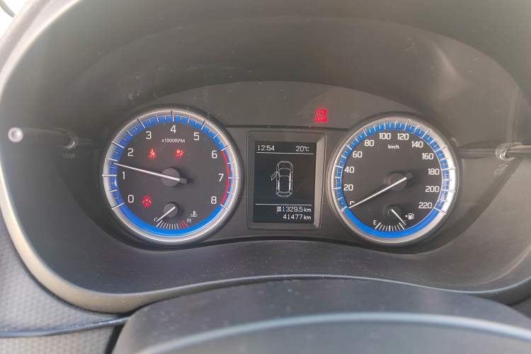 Used Suzuki S-Cross 2014 1.6L Manual Two-Wheel Drive Entry Model Odometer Close Up