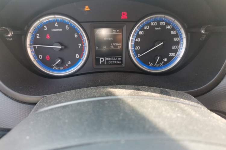 Used Suzuki S-Cross 2014 1.6L CVT Two-Wheel Drive Elite Version Odometer Close Up