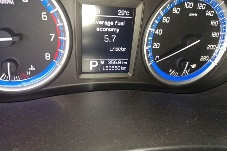 Used Suzuki S-Cross 2014 1.6L CVT Two-Wheel Drive Entry Model Odometer Close Up