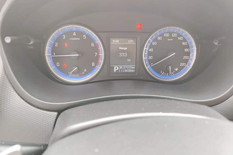 Used Suzuki S-Cross 2014 1.6L CVT Two-Wheel Drive Elite Version Odometer Close Up