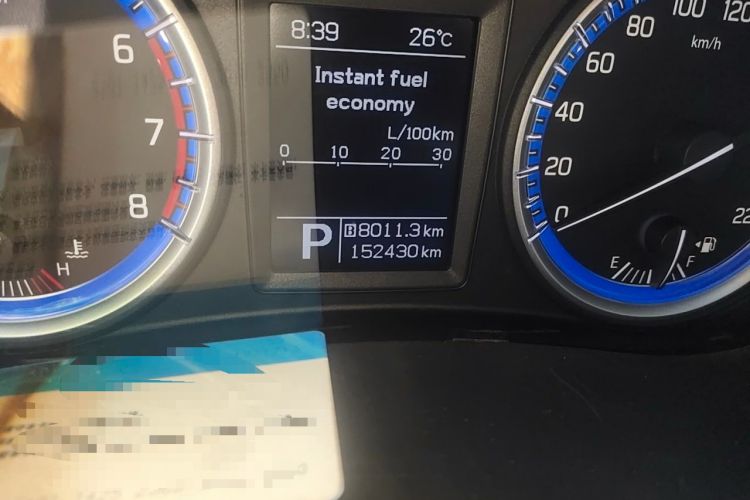 Used Suzuki S-Cross 2014 1.6L CVT Two-Wheel Drive Entry Model Odometer Close Up