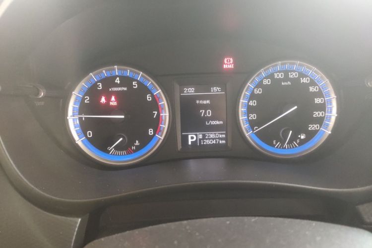 Used Suzuki S-Cross 2014 1.6L CVT Two-Wheel Drive Entry Model Odometer Close Up