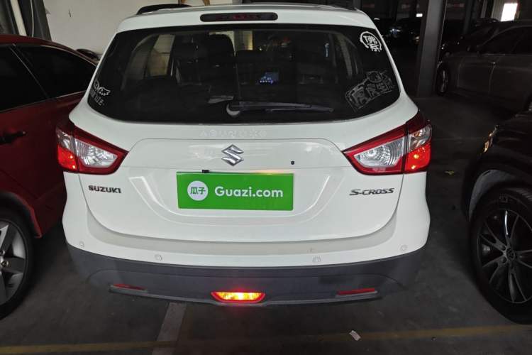 Used Suzuki S-Cross 2014 1.6L CVT Two-Wheel Drive Entry Model Rear