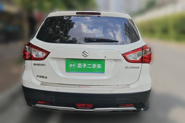 Used Suzuki S-Cross 2014 1.6L CVT Two-Wheel Drive Elite Version Rear