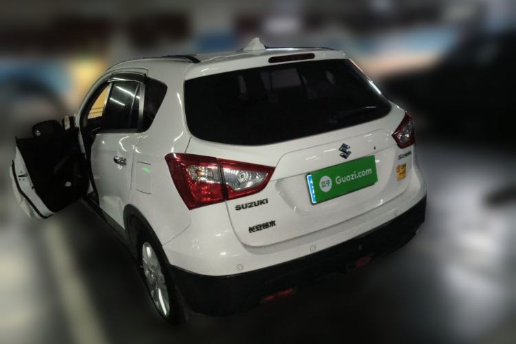 Used Suzuki S-Cross 2014 1.6L Manual Two-Wheel Drive Entry Model Rear Left 45 Deg