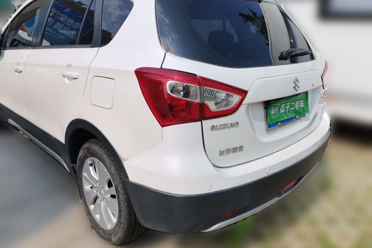 Used Suzuki S-Cross 2014 1.6L CVT Two-Wheel Drive Elite Version Rear Left 45 Deg