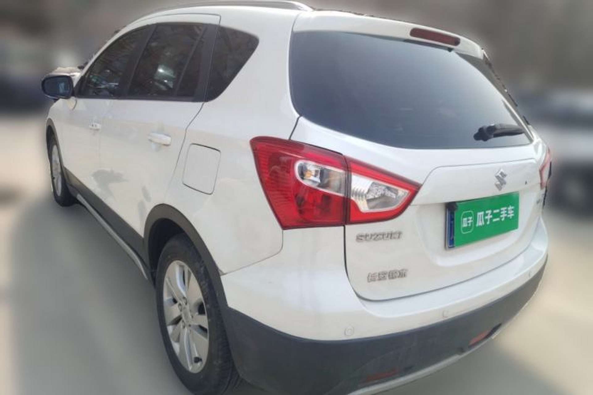 Used Suzuki S-Cross 2014 1.6L CVT Two-Wheel Drive Elite Version Rear Left 45 Deg