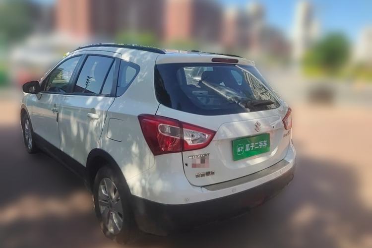 Used Suzuki S-Cross 2014 1.6L CVT Two-Wheel Drive Entry Model Rear Left 45 Deg