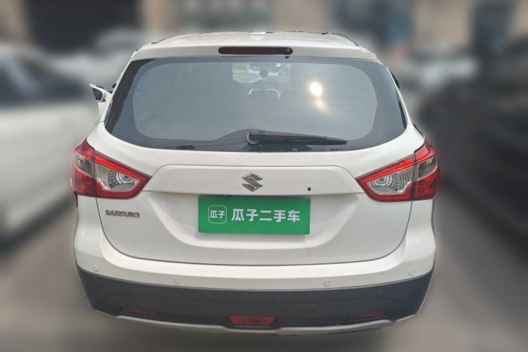 Used Suzuki S-Cross 2014 1.6L CVT Two-Wheel Drive Elite Version Rear