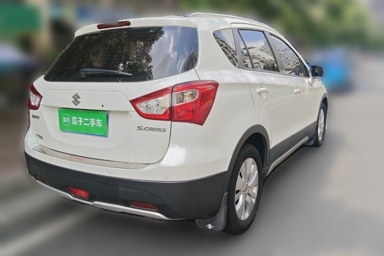 Used Suzuki S-Cross 2014 1.6L CVT Two-Wheel Drive Elite Version Rear Right 45 Deg
