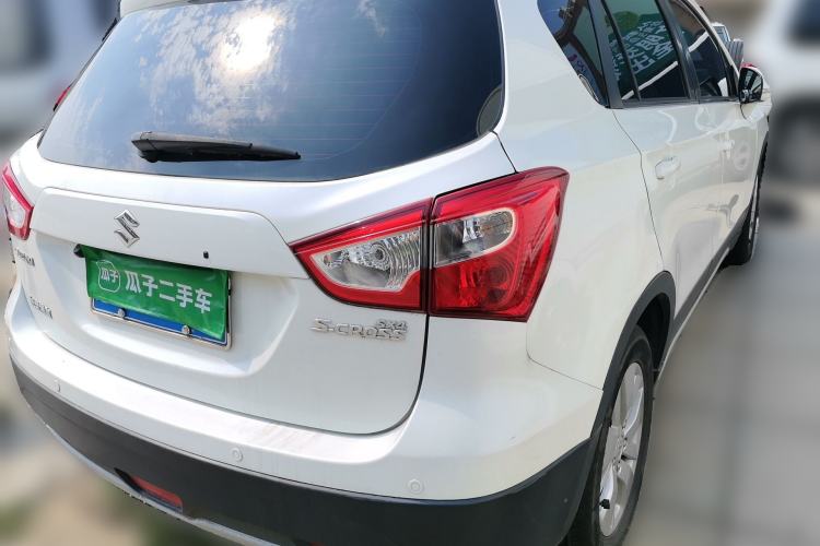 Used Suzuki S-Cross 2014 1.6L CVT Two-Wheel Drive Elite Version Rear Right 45 Deg