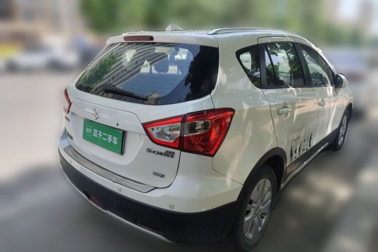 Used Suzuki S-Cross 2014 1.6L Manual Two-Wheel Drive Elite Model Rear Right 45 Deg