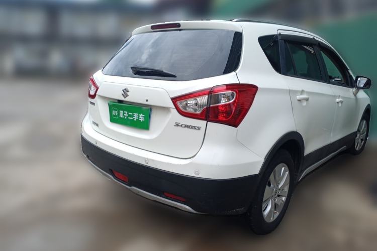 Used Suzuki S-Cross 2014 1.6L CVT Two-Wheel Drive Elite Version Rear Right 45 Deg