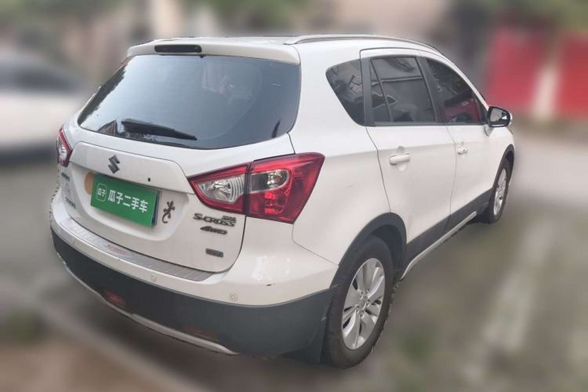 Used Suzuki S-Cross 2014 1.6L Manual Two-Wheel Drive Elite Model Rear Right 45 Deg