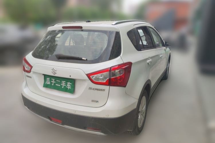 Used Suzuki S-Cross 2014 1.6L Manual Two-Wheel Drive Elite Model Rear Right 45 Deg
